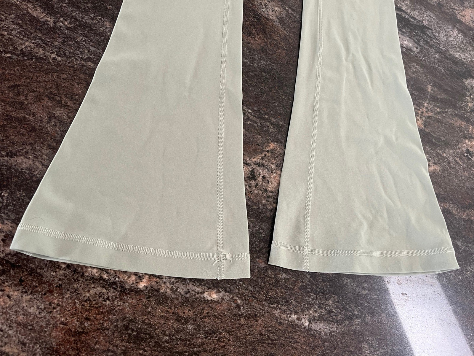Lululemon Align High-Rise Mini-Flared Pants Palm Court Size 4 Green Leggings