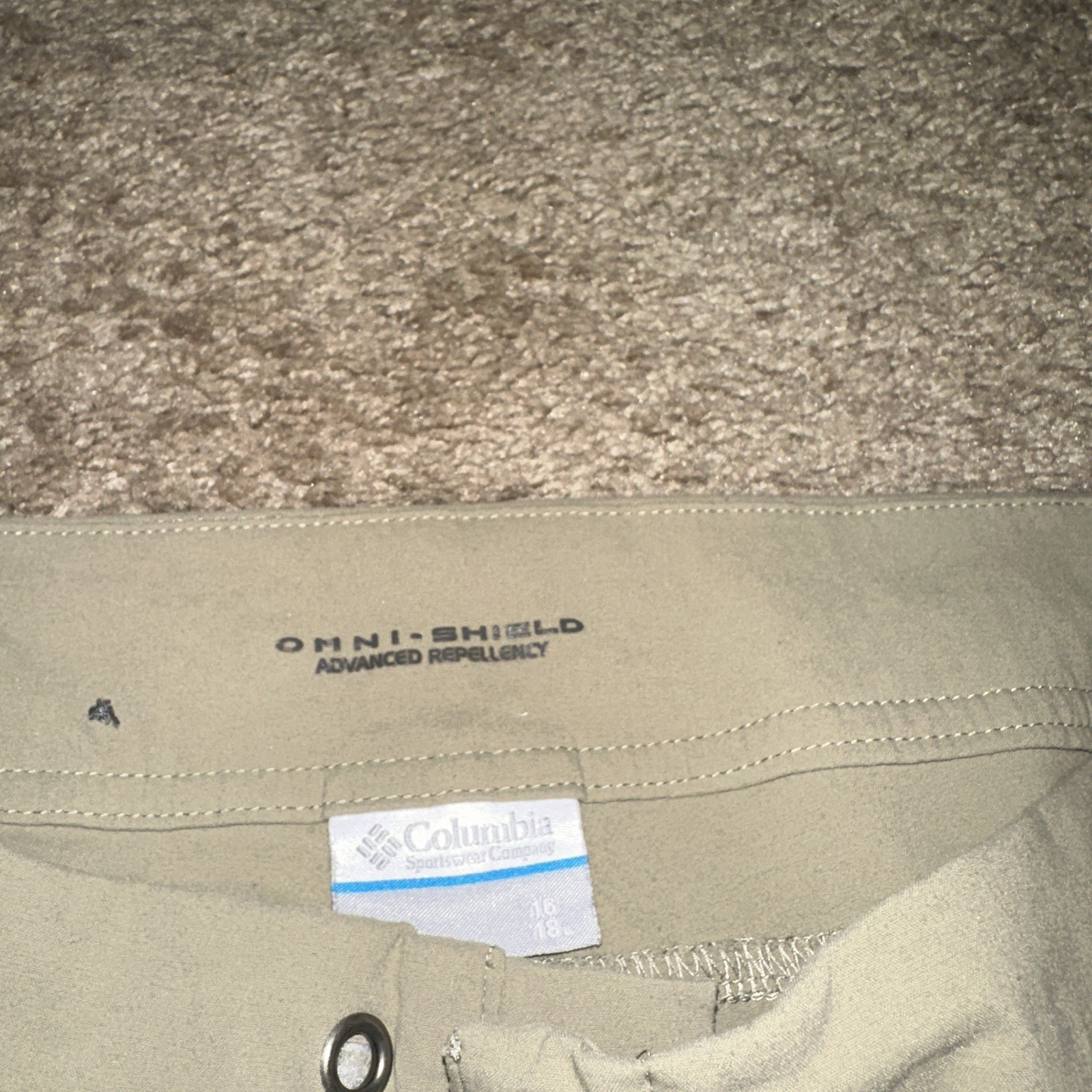 Columbia Omni-Shield Pants Womens 16 Capris Advanced Repellency Hiking Outdoor