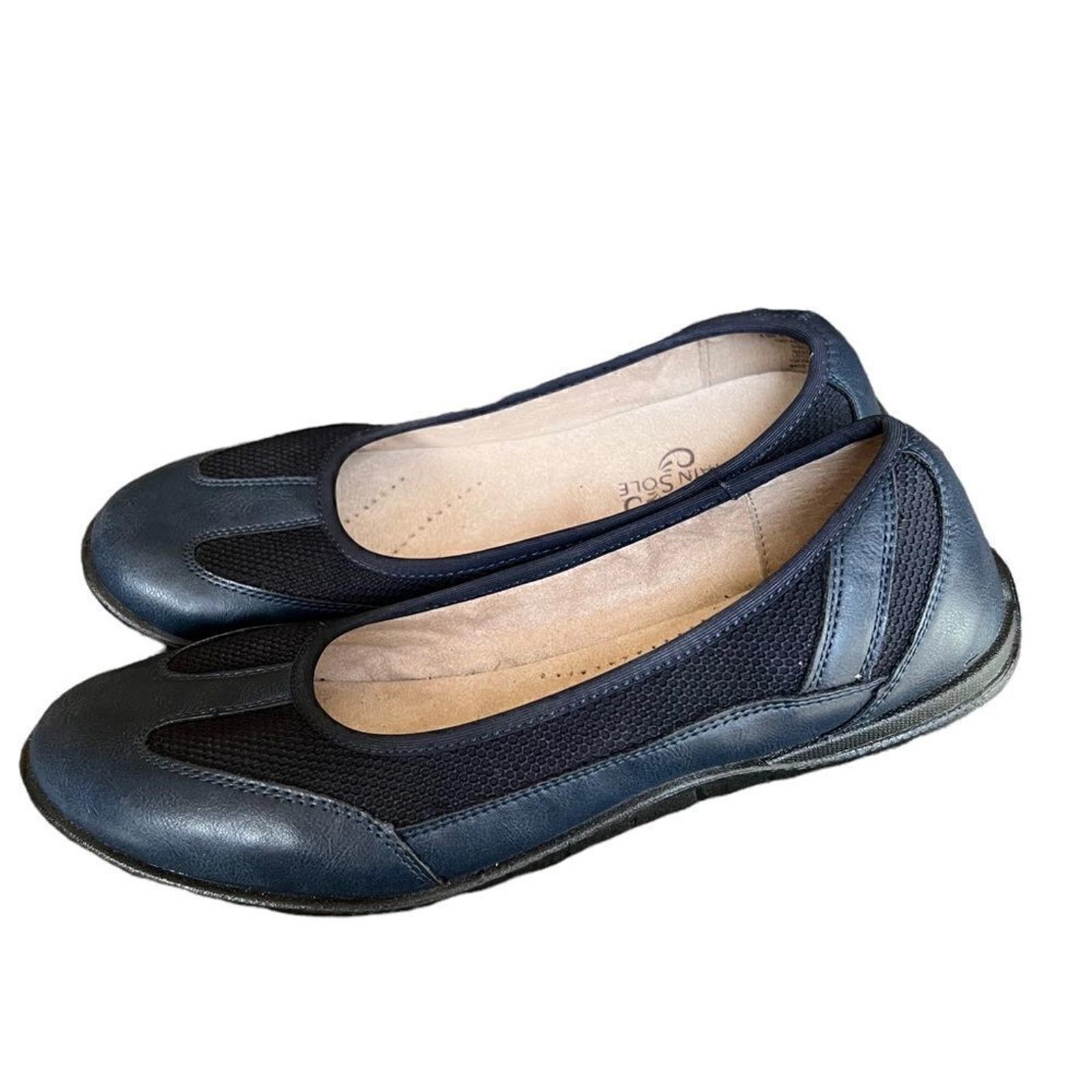Mountain Sole blue faux leather and fabric comfort flats women’s size 8.5