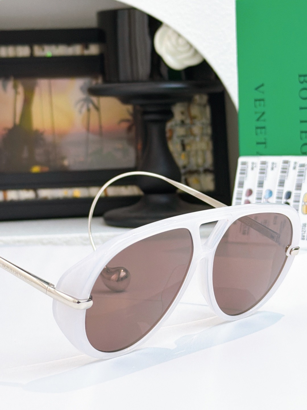 BOTTEGA VENETA BV1273S White Silver / Brown Size 180 Sunglasses New w/ Case
