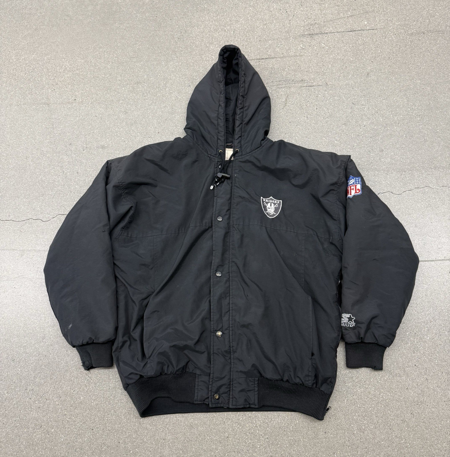 Vintage 80’s Raiders Starter Black Puffer Jacket Men’s Large Hooded *READ* NFL