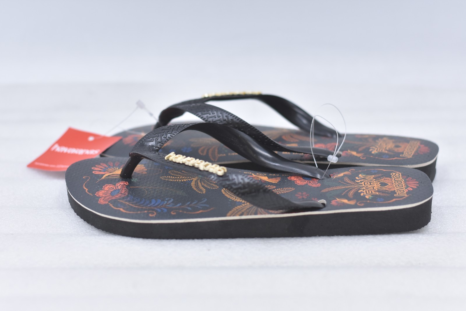 Womens Havaianas Classic Nature Flip-Flop Sandals Black Size 7/8 (EU 39-40)