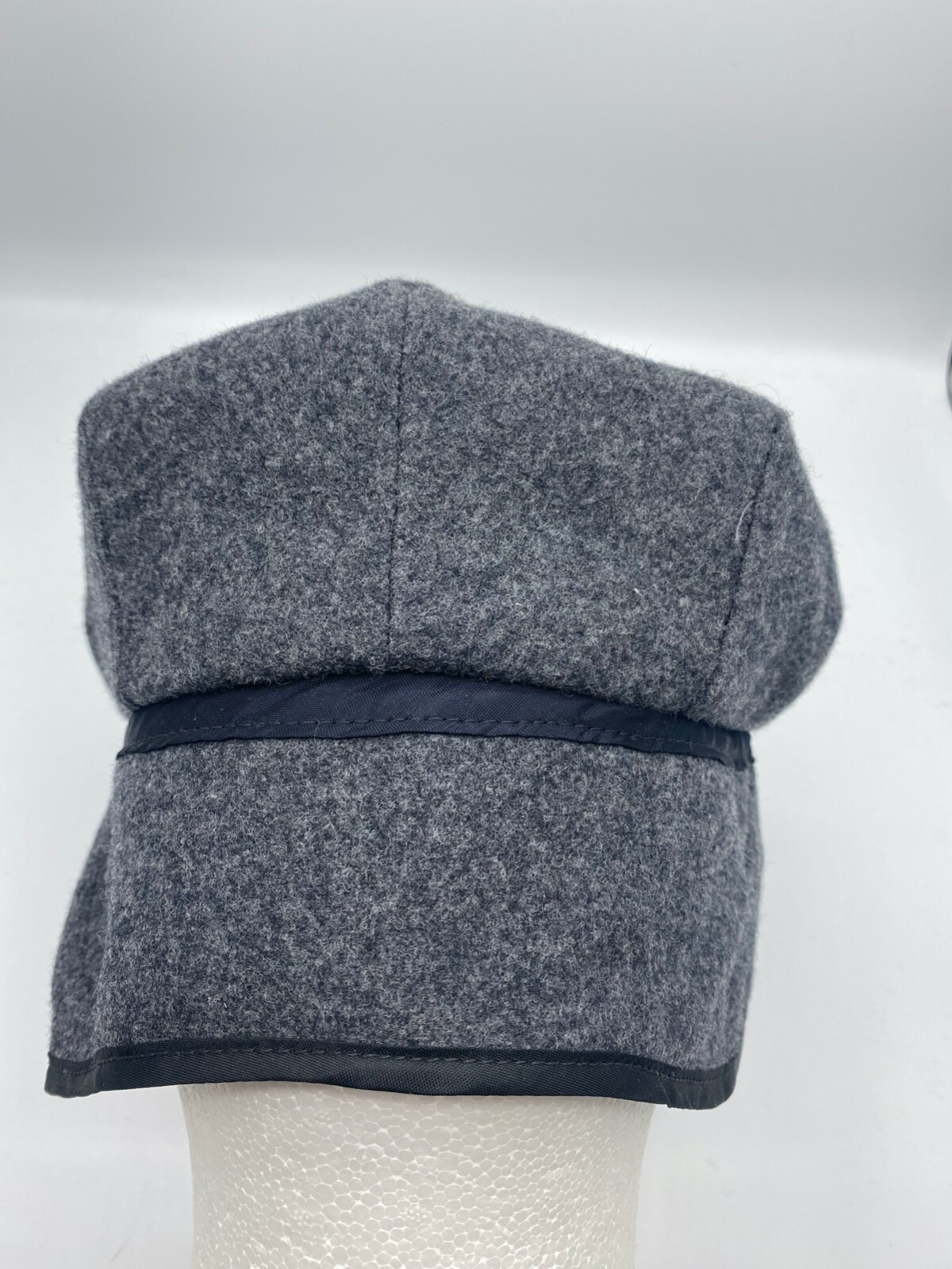 Pendleton Gray Adult Ear Flap Wool Newsboy Hat Cap Size S