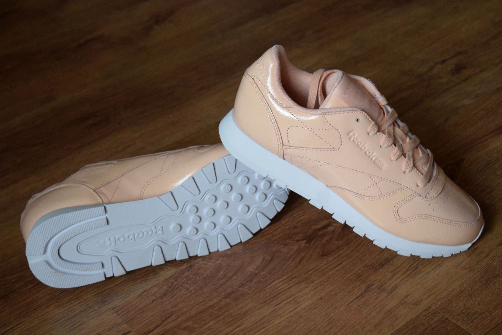Reebok Classic Leather Patent 36 37 38 39 40 41 CN0771 paint princess spirit