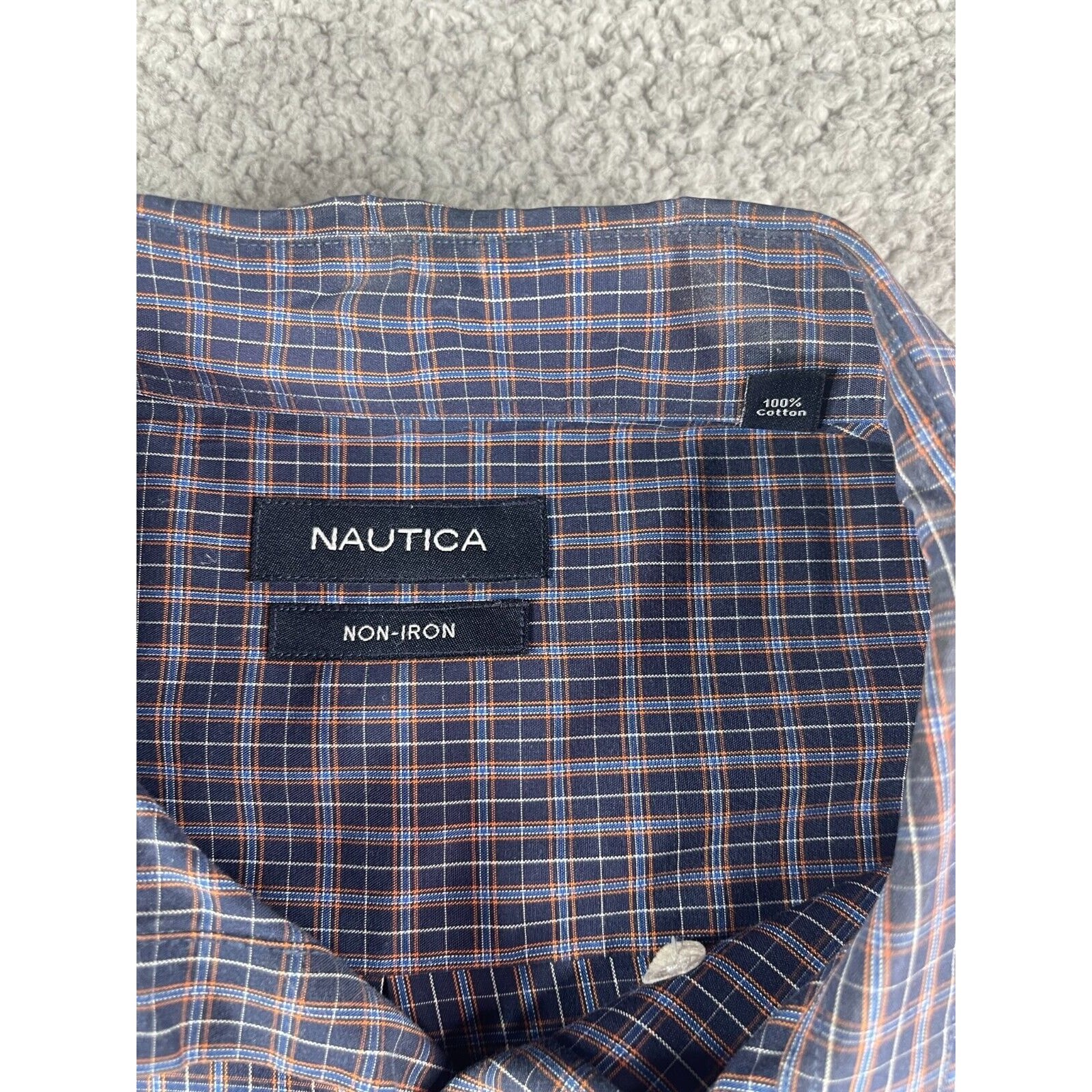 Nautica Shirt Mens 34 / 35 Button Down 17.5 in Blue Purple Plaid Non Iron Cotton