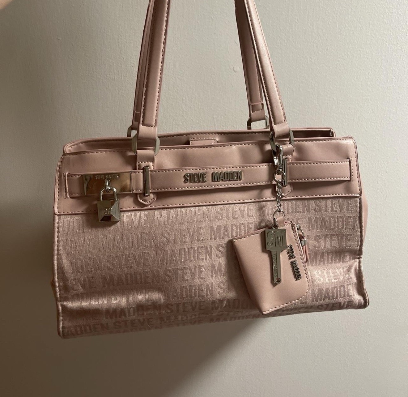 Steve Madden Pink Logo Tote Bag w/ Coin Purse Keychain, Zip & Magnetic Closure