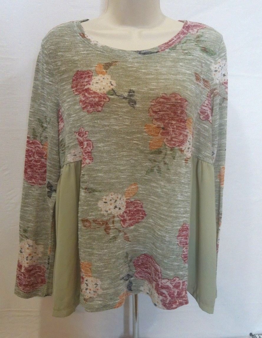 Altar’d State Women’s Green & Floral Babydoll Blouse Prarie Boho Medium