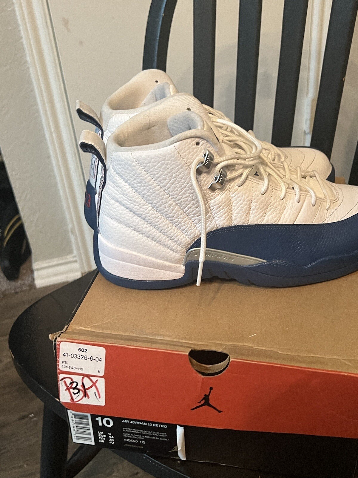 Size 10 – Jordan 12 Playoffs 2022