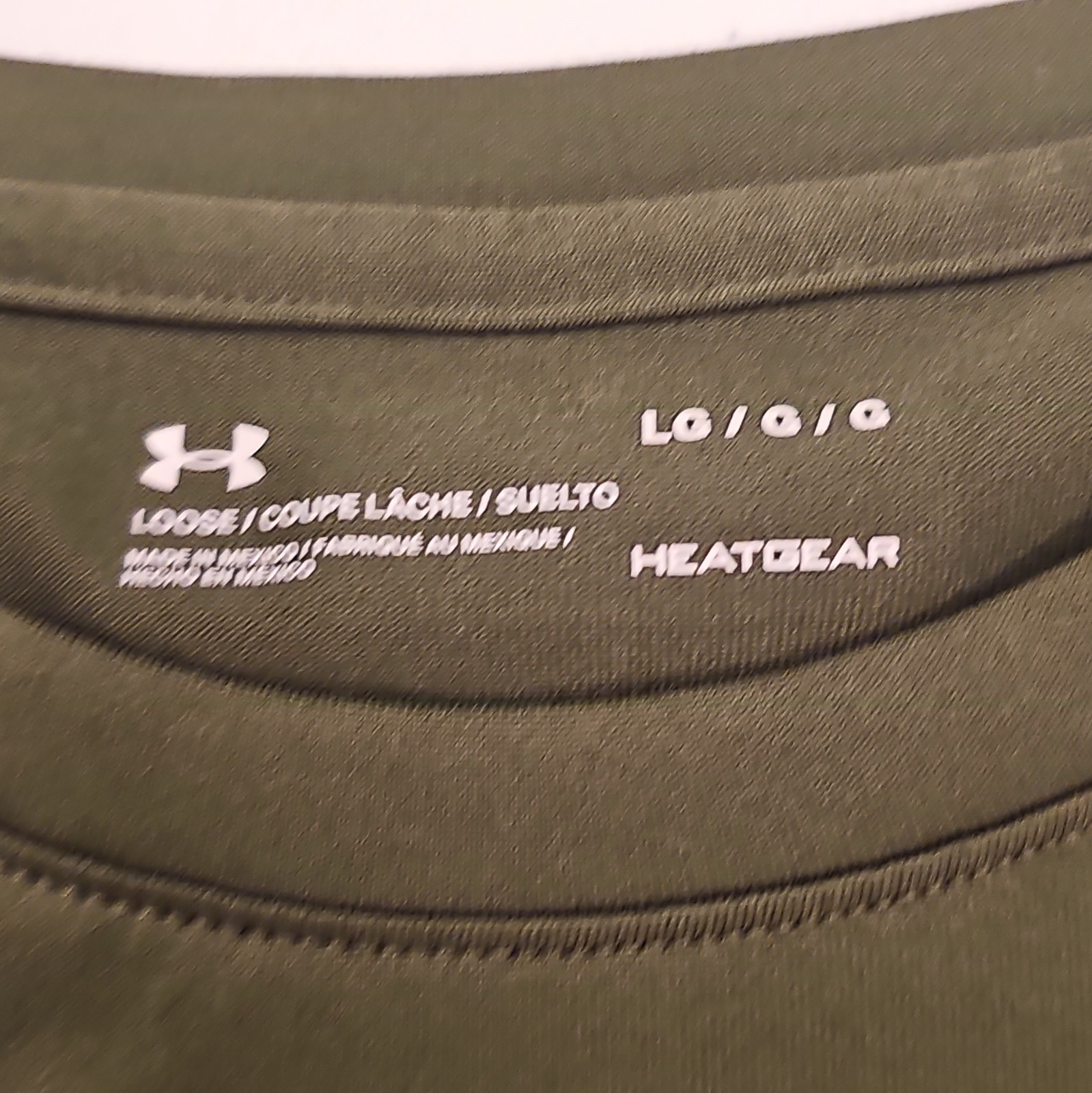 Under Armour HeatGear Men’s L Green Solid Loose Long Sleeve Crew Neck Logo Tee