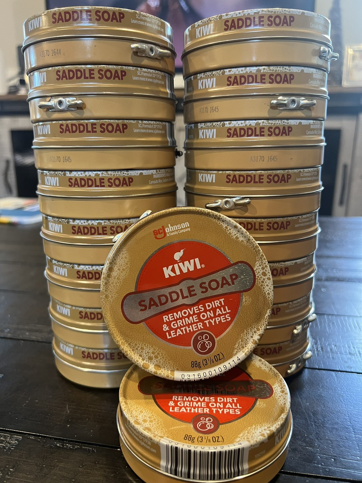 Kiwi SC Johnson Saddle Soap 3 1/8 Ounce Paste lot of 20