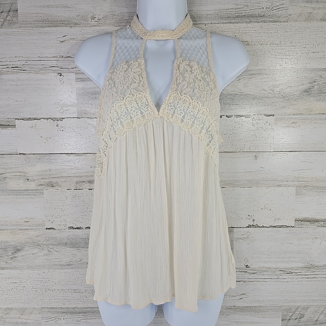 AMERICAN EAGLE BLOUSE WOMEN’S SIZE SMALL SHEER LACE TOP IN CREAM COLOR *STAIN*..