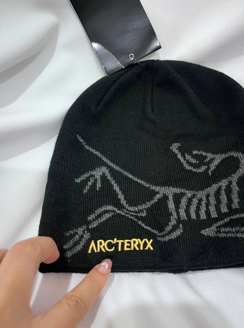 2026 NWT Arc’teryx Bird Head Toque Beanie Orca – Black – Unisex Winter Hat