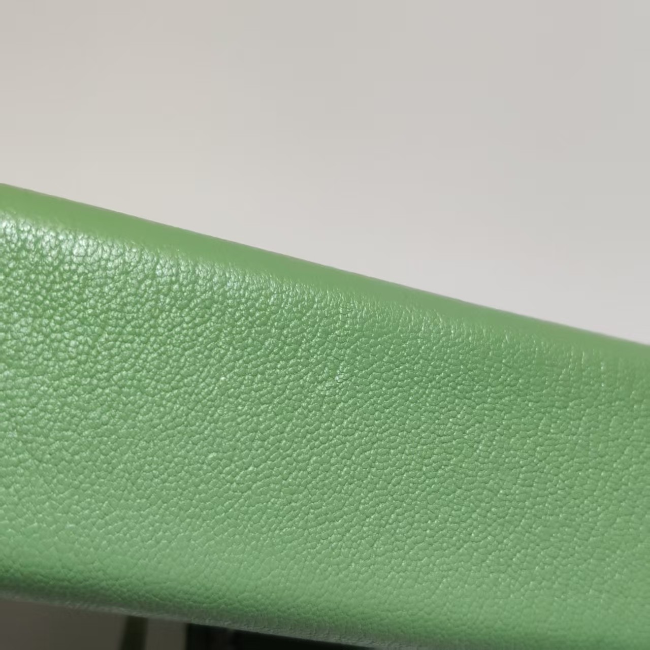 Hermes Verrou Mini 17 Chevre Mysore Vert Criquet 3I Avocado Green SilverPHW Auth