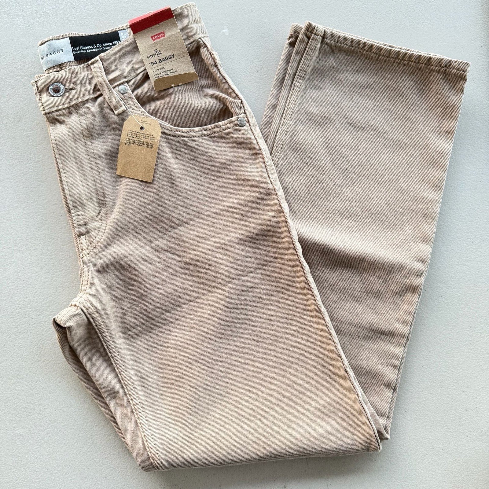343 Levi’s SilverTab ’94 Baggy Mid Rise Straight Leg Jeans in Tan/Beige