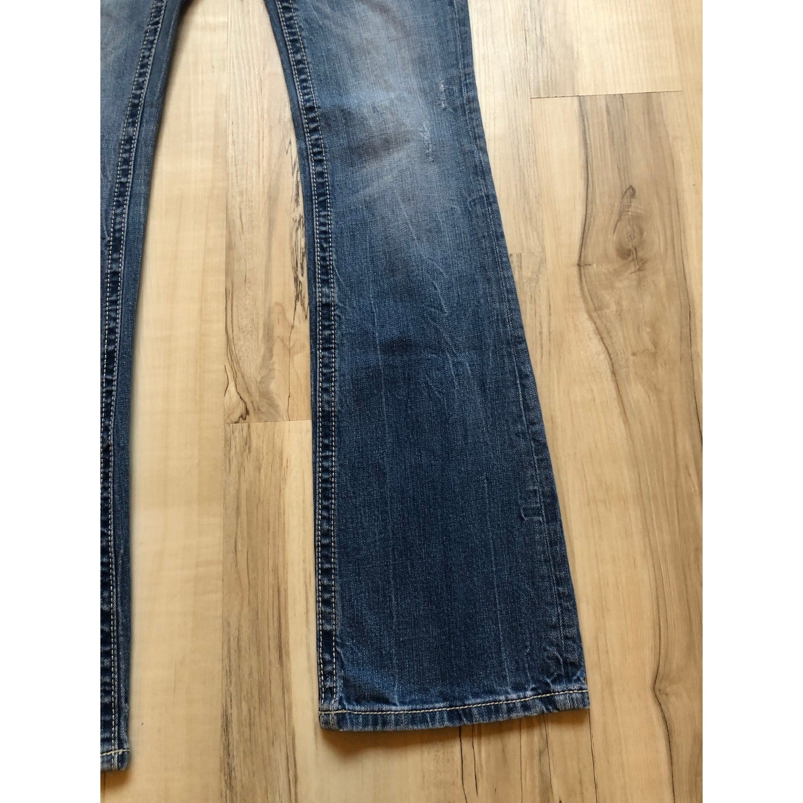 Miss Me JP5415B Bootcut Jeans Medium Wash Butterfly Embellished Flap Pocket 28