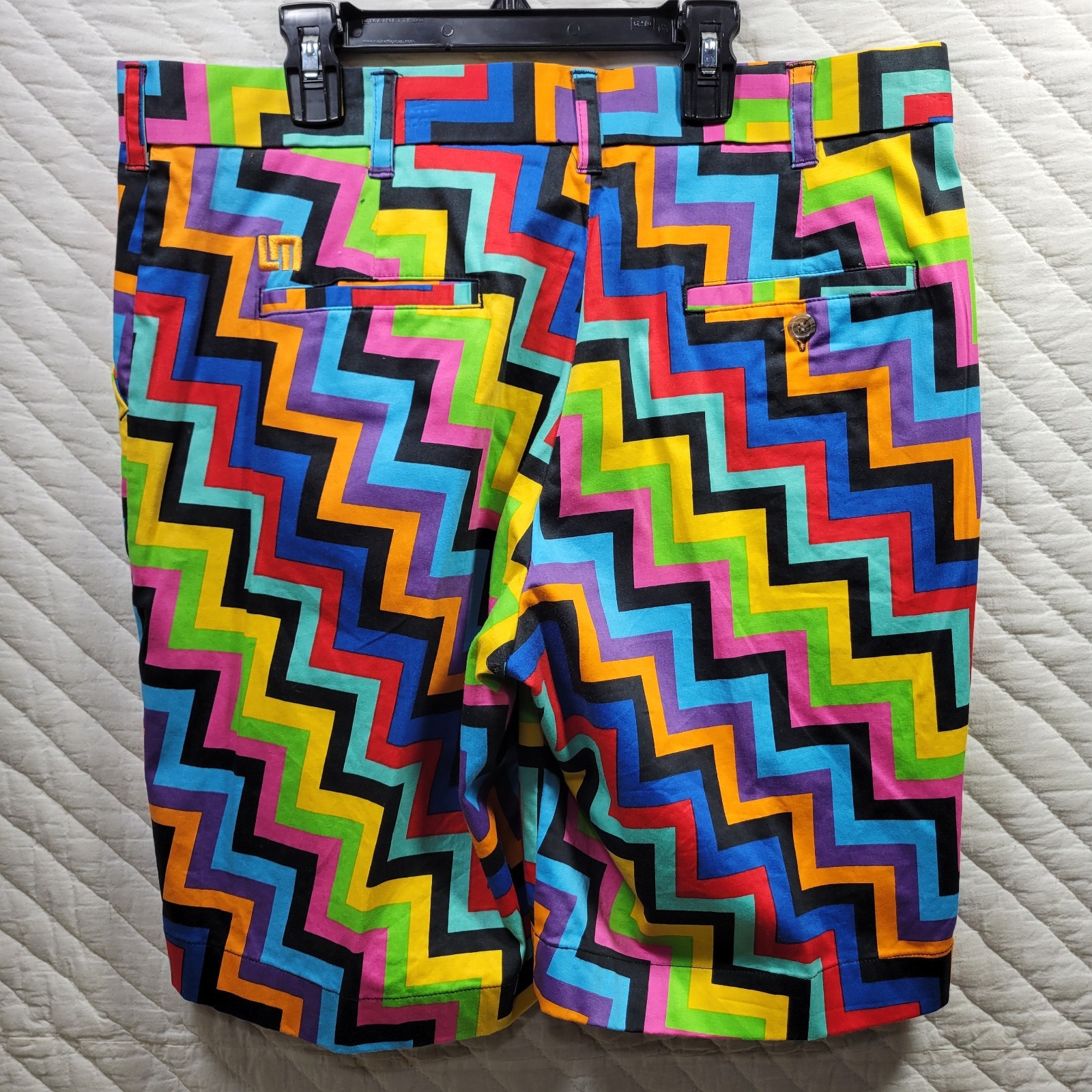Loudmouth Men’s Golf Shorts Flat Front Sz 34 Neon Zig Zag Multi Color FUN