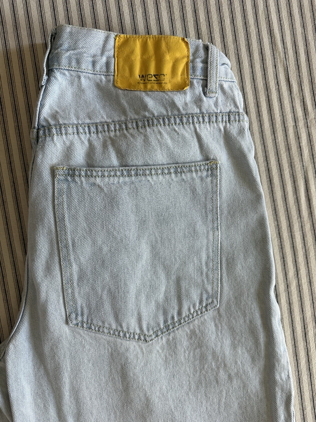 WESC Jeans Mens 30×32 Relaxed Fit Denim Cargo Blue Medium Wash 100% Cotton NWT