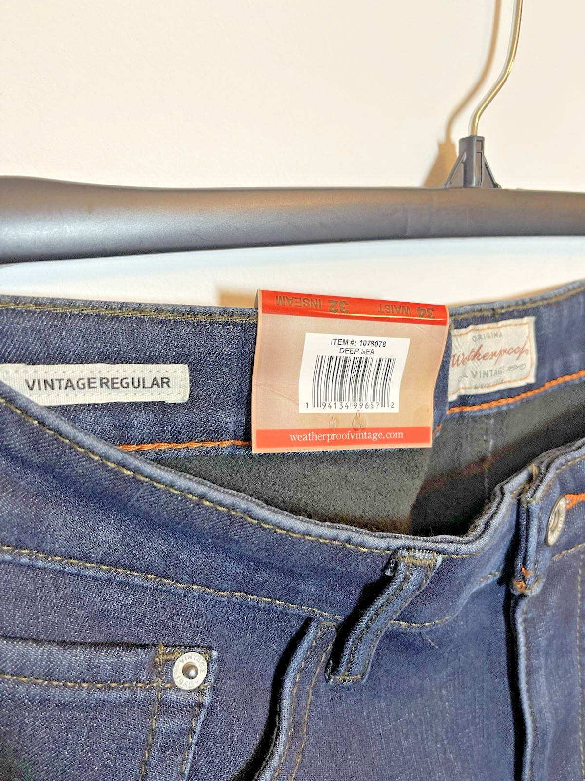 Fleece Lined NWT, Weatherproof Vintage Men’s Straight Fit Dark Wash Blue jeans