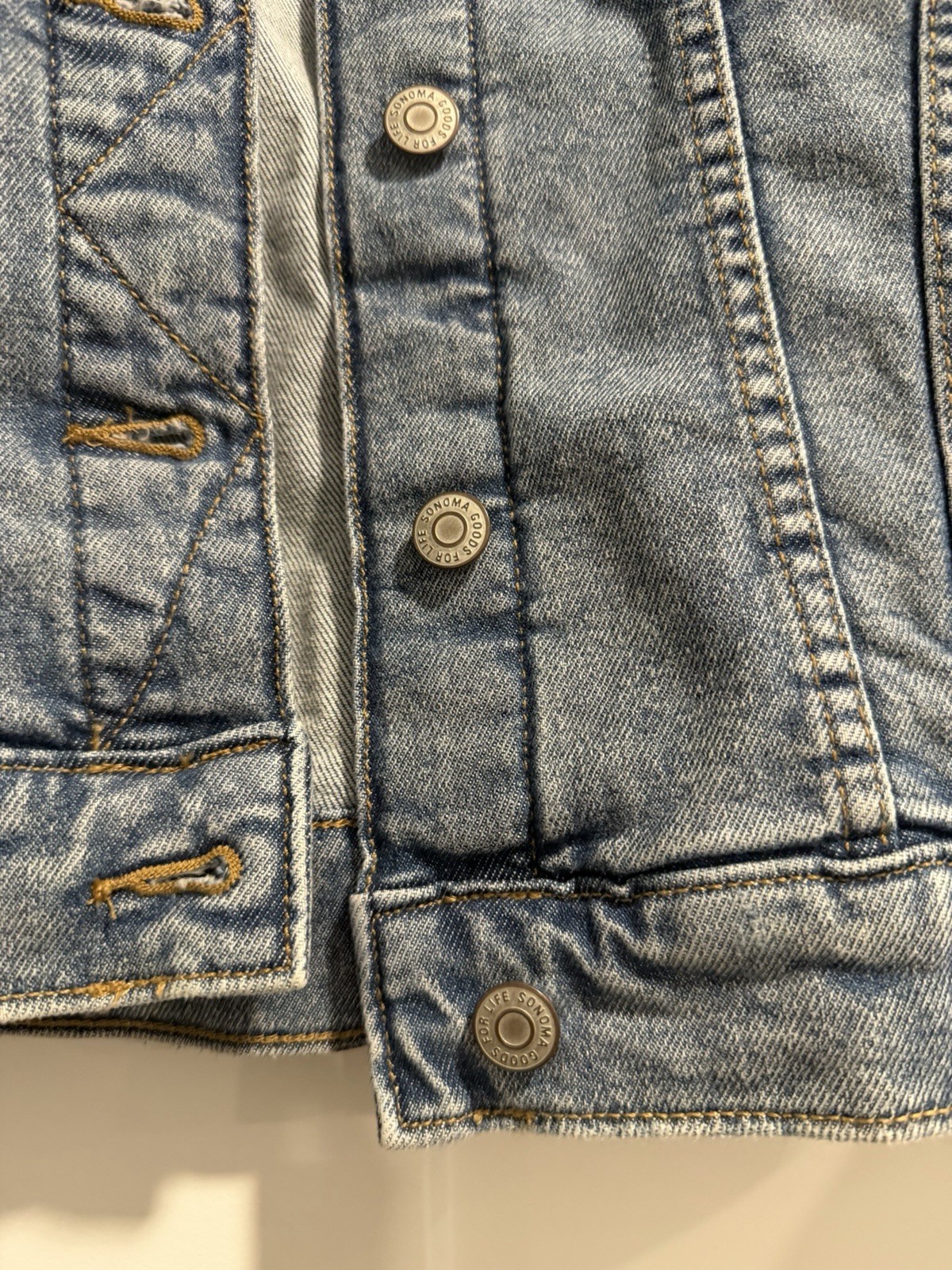 Amazing HAND PAINTED Cheyenne Frontier Days Denim Jean Jacket Women’s M Western