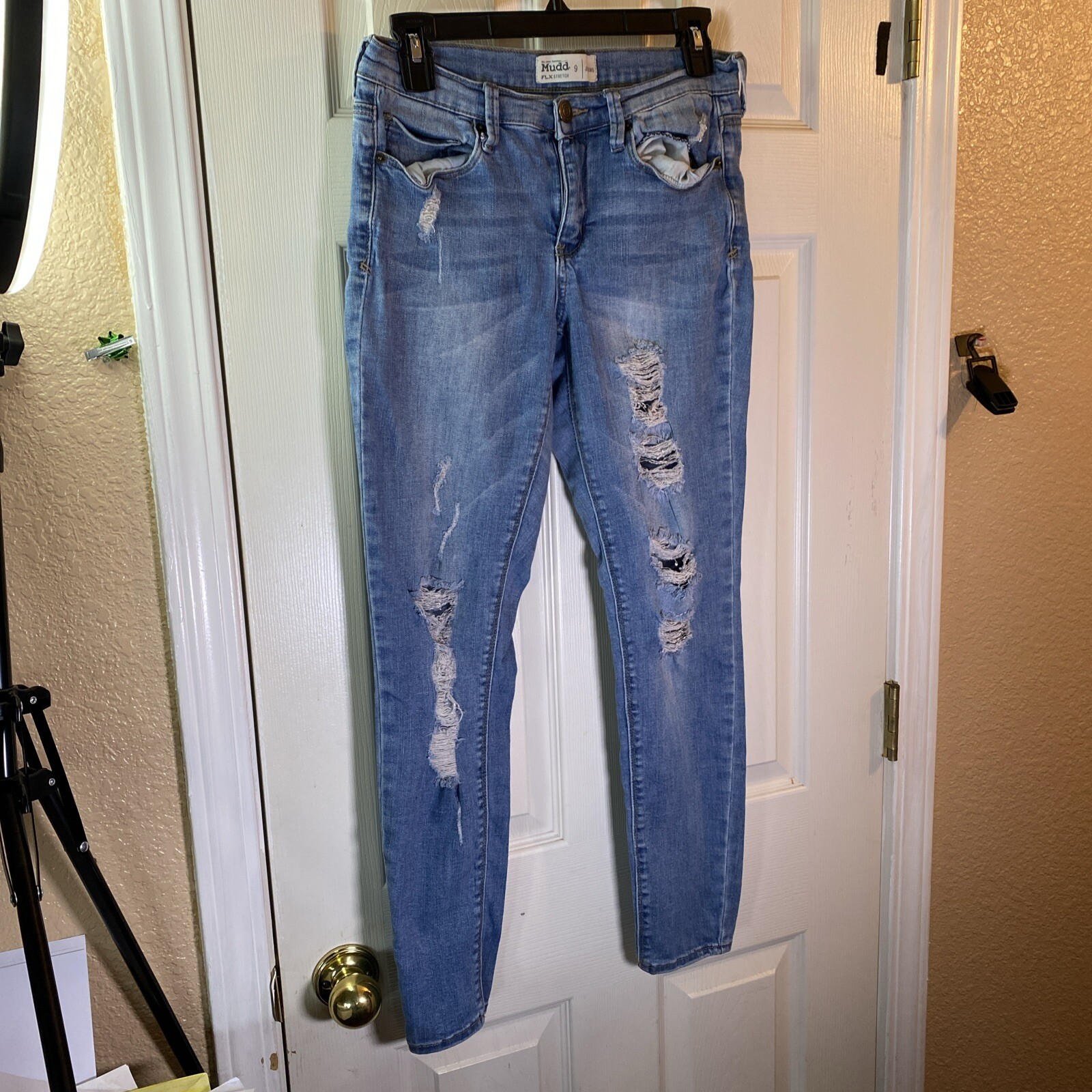Mudd Women 9 Jeggings Jeans FLX Stretch Relax Comfort Distressed Pockets Skinny