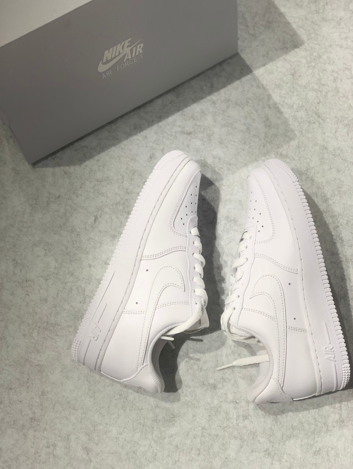 Nike Air Force 1 Low Triple White Men’s Shoes NEW