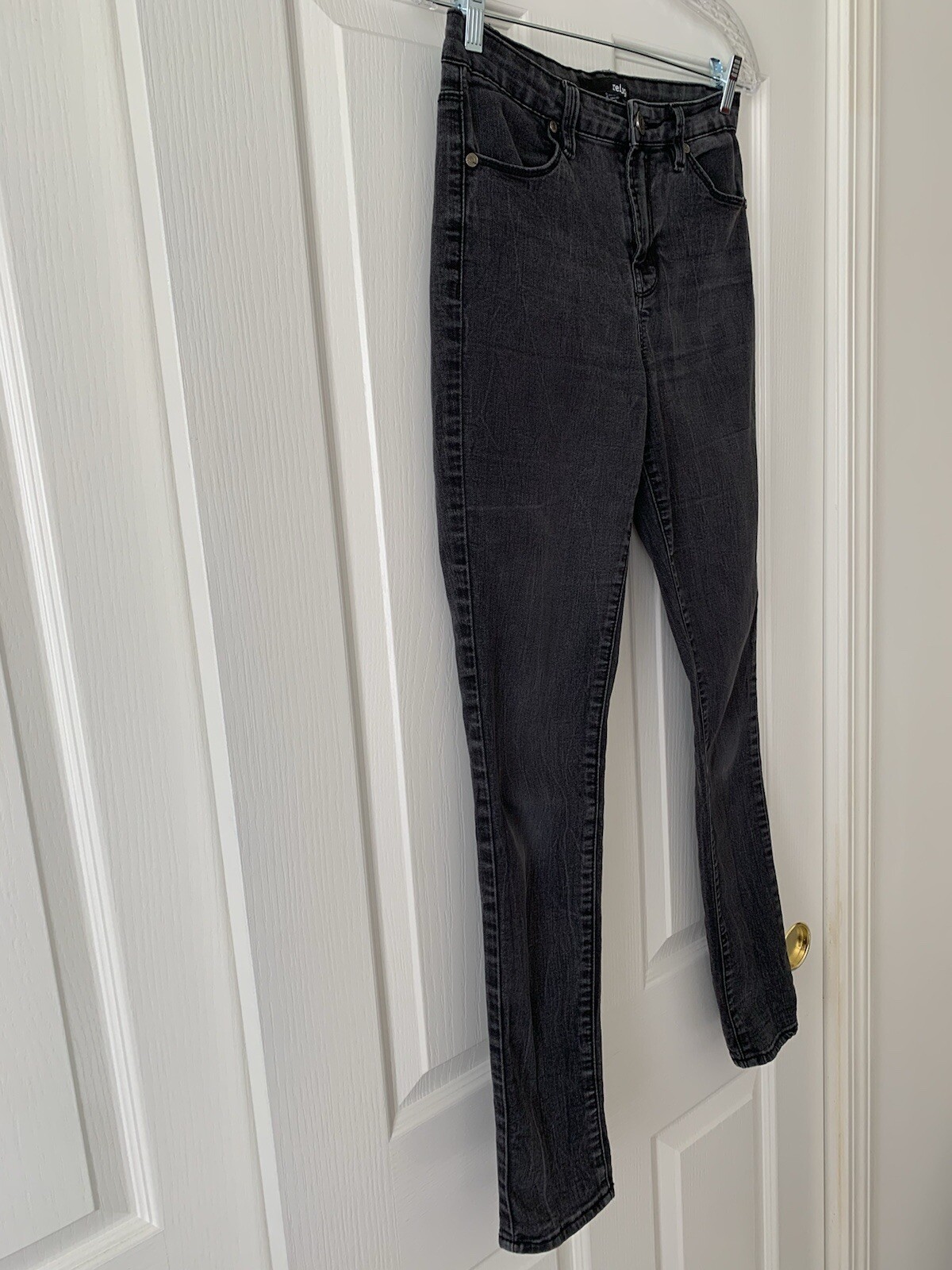 REFUGE CUTE BLACK COTTON POLY SPANDEX BLEND JEANS – SZ 8