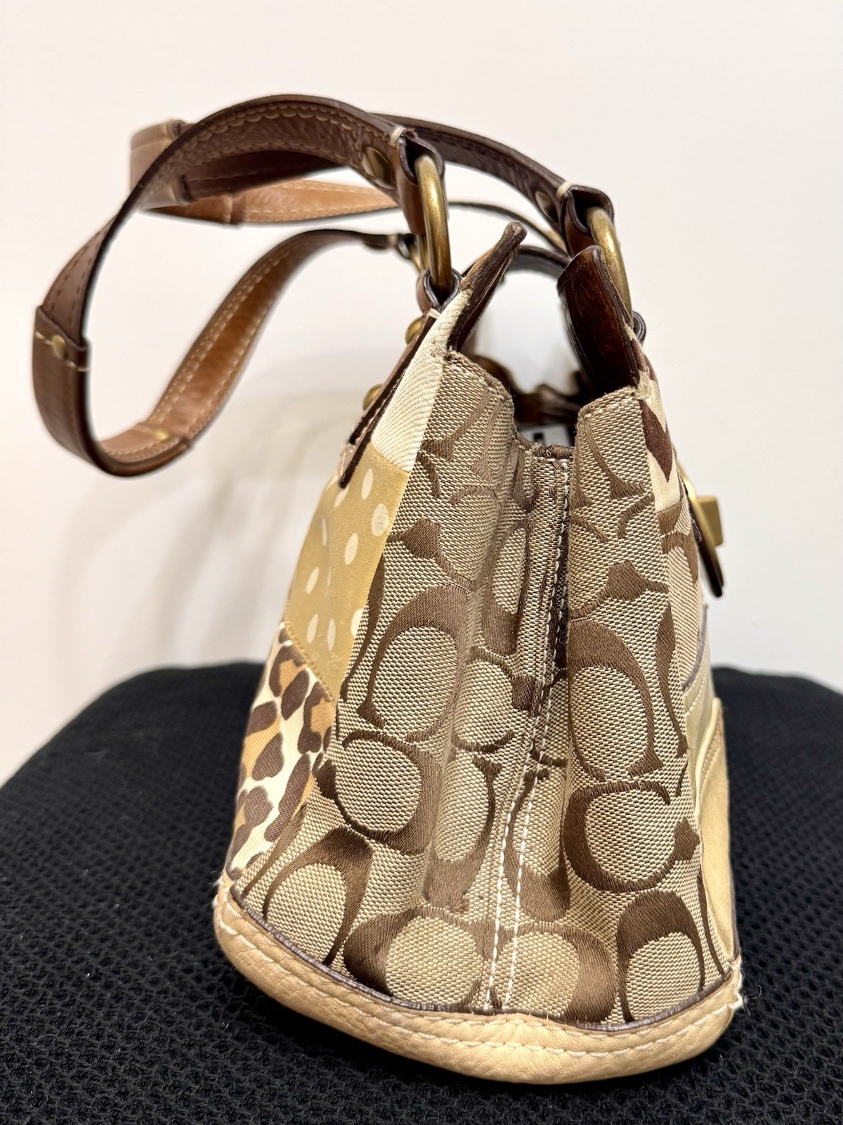 Coach Patchwork Signature C Turnlock Tote Bag Women’s Medium Beige Brown