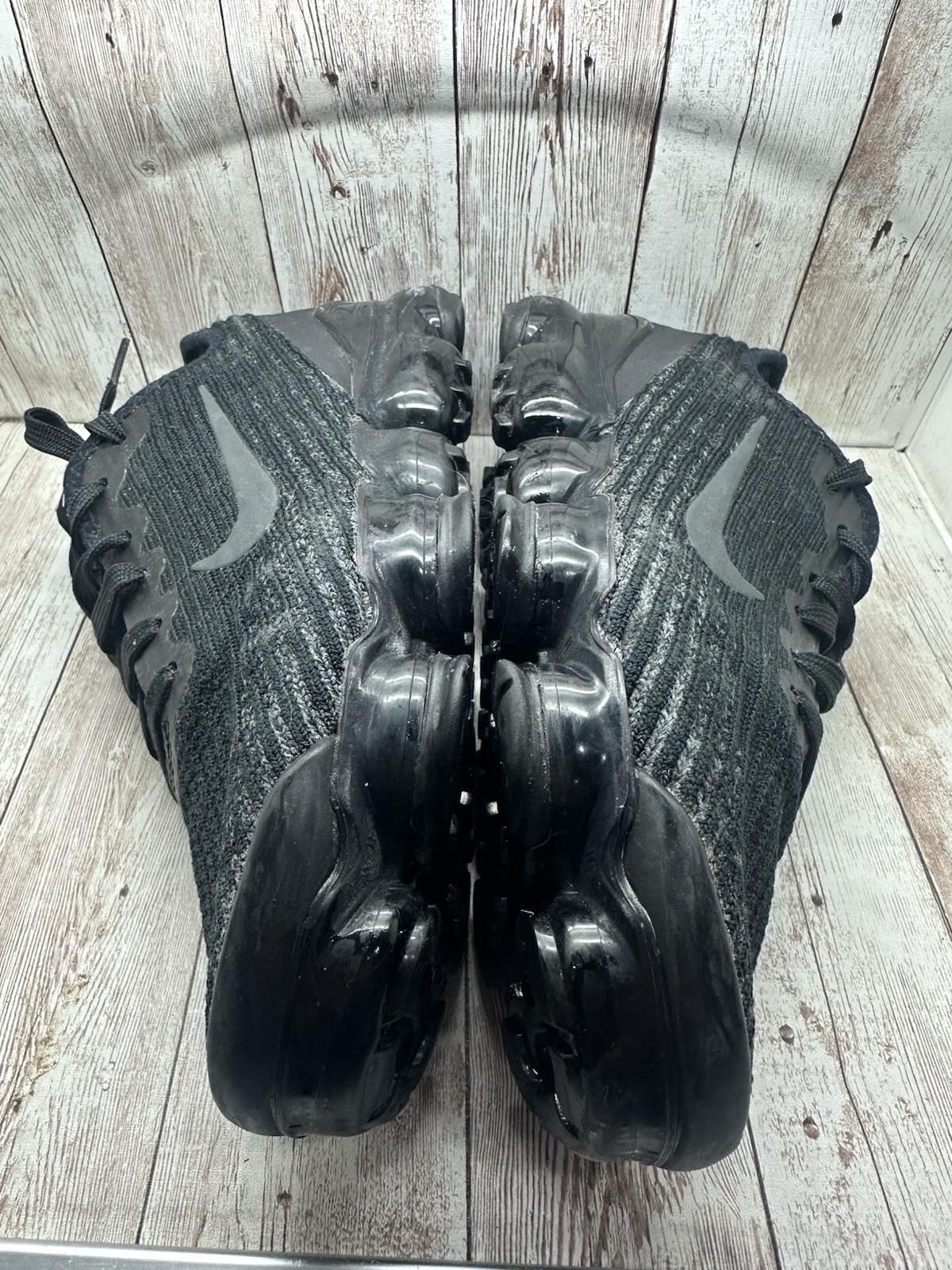 Nike Boys Air VaporMax Flyknit 3 BQ5238-001 Black Running Shoes Sz 6.5Y