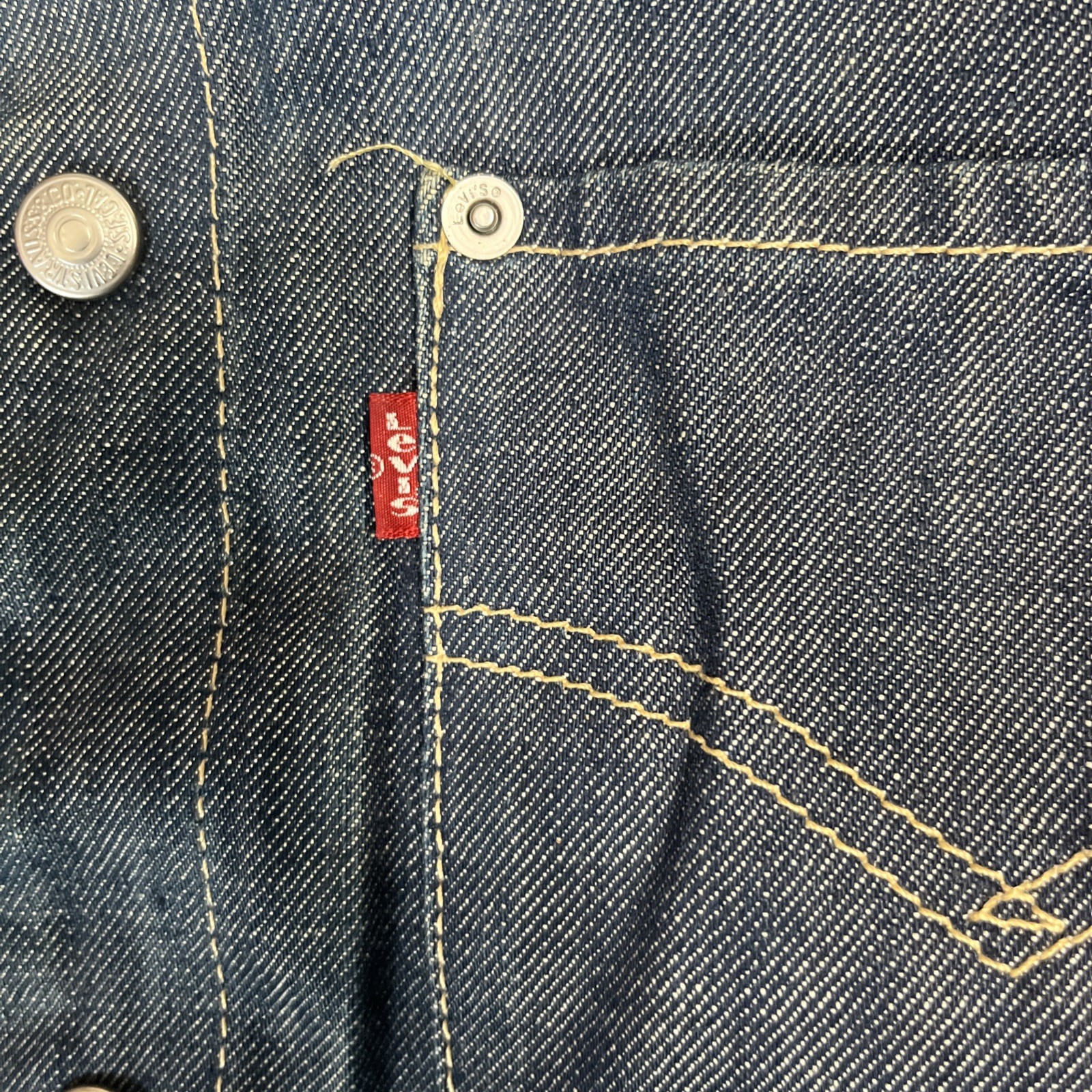 Levi’s Engineered Jeans Jacket size Medium Blue Denim Vintage Y2K Snap Button