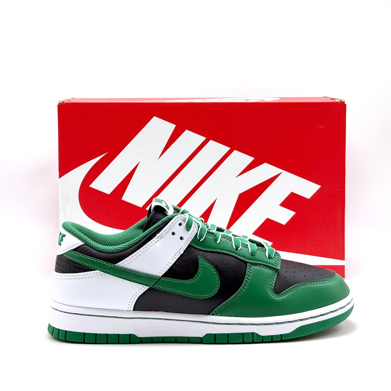 *NEW* MEN Nike Dunk Low Retro BLACK / WHITE / CLOVER (IV2706 011) 👍
