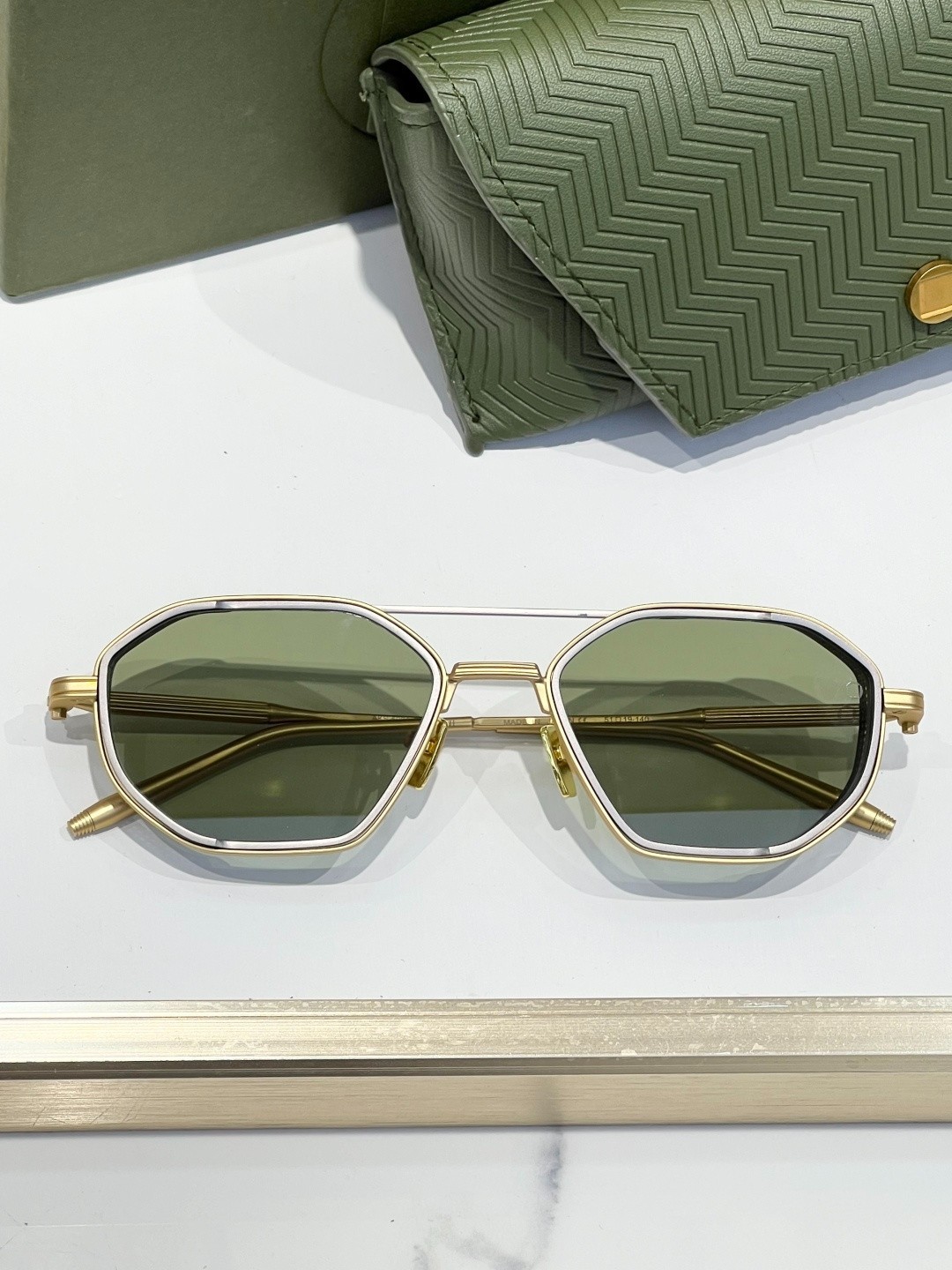 Akoni AKS-508 Geometric Sunglasses 51-19-140 Titanium Made in Japan