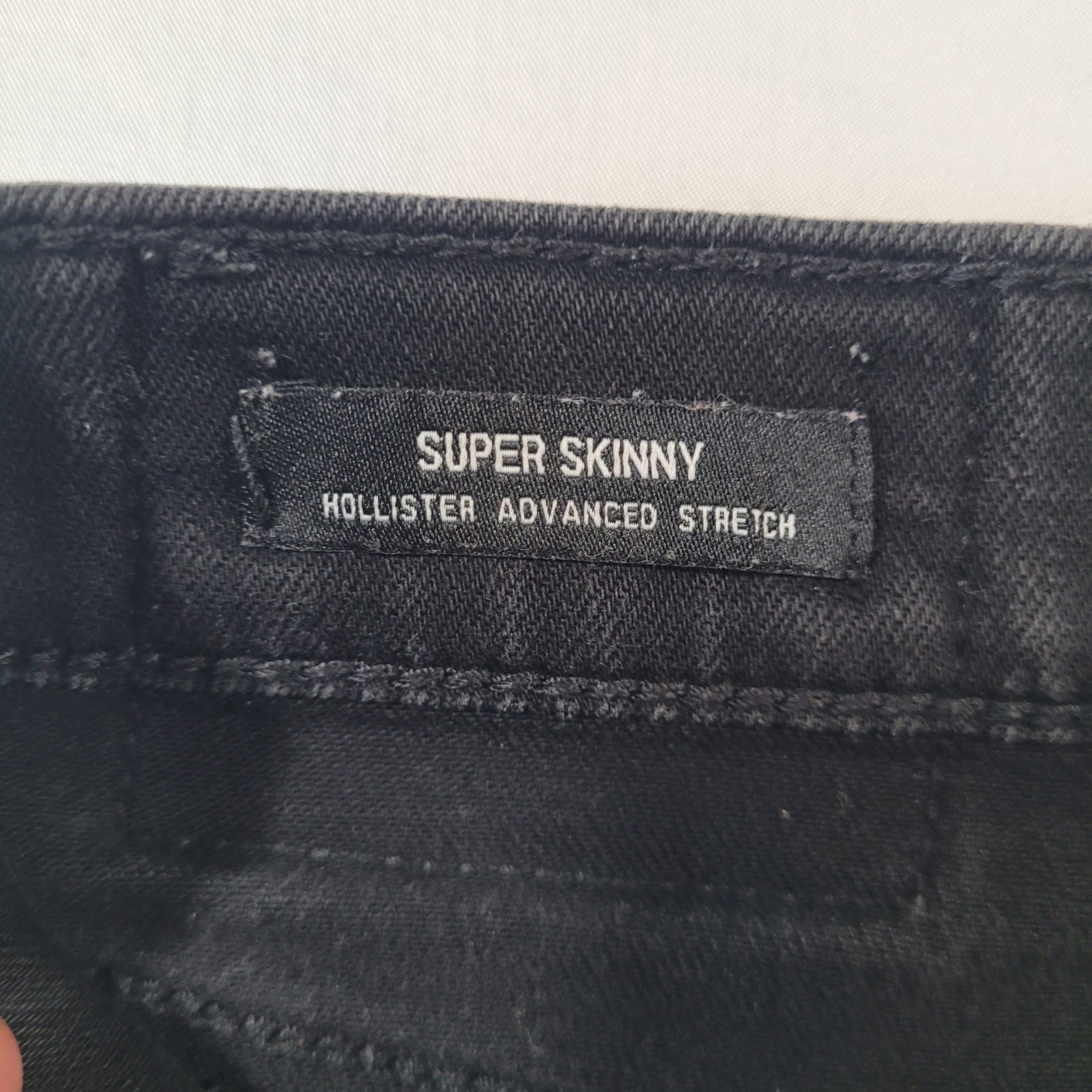 Hollister Super Skinny Jeans Men’s 30×30 Faded Black Advanced Stretch Denim