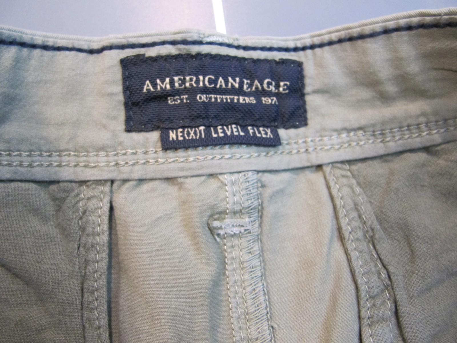 American Eagle Outfitters Next Level Flex Men’s Chino Shorts Size 31 Khaki color