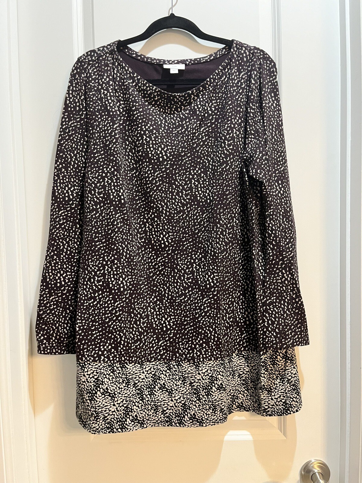 J Jill Brown/Beige Print Tunic Long Sleeve Contrast Hem Large Armpit ToArmpit23”