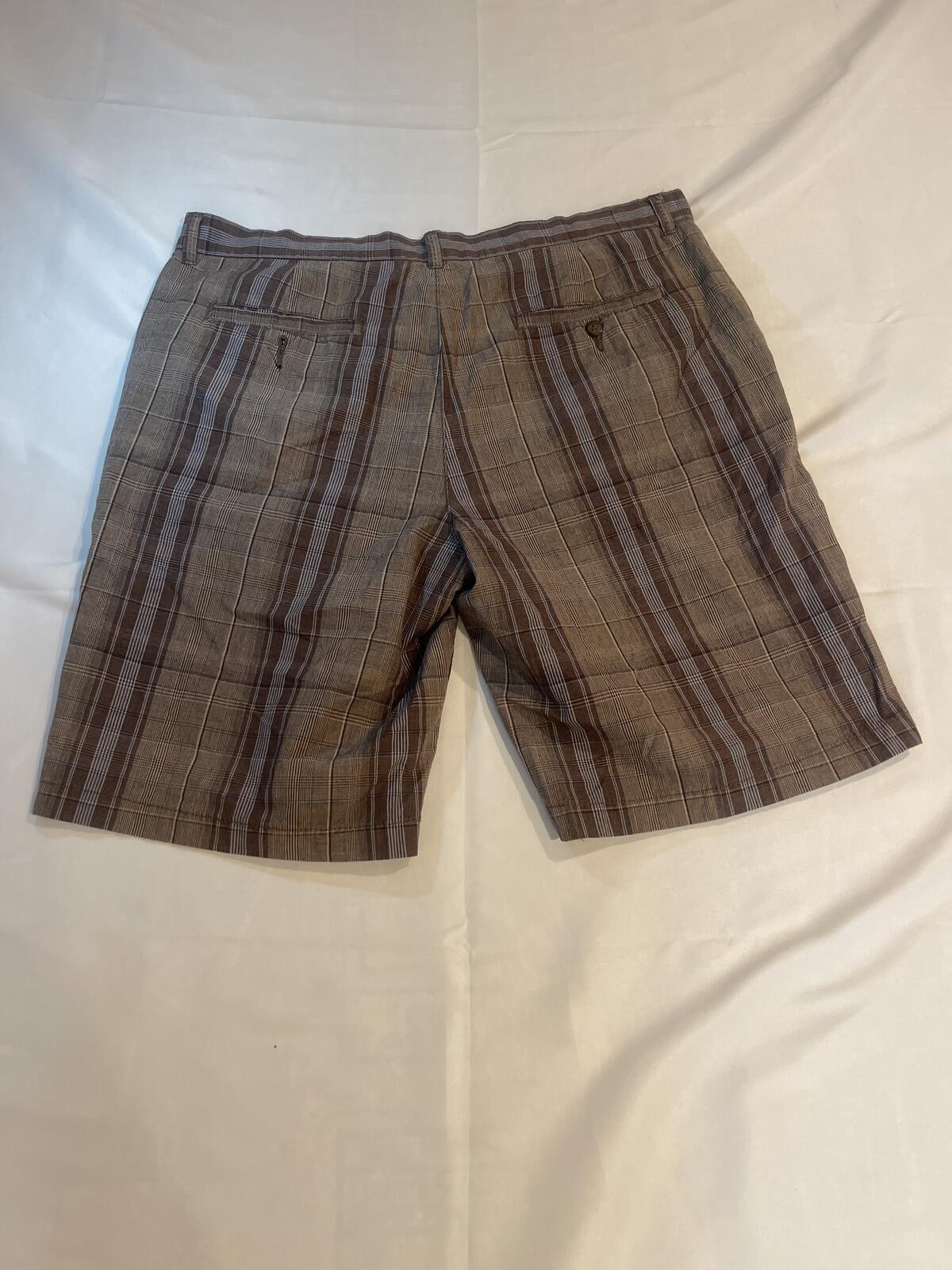 Men’s Brown Checkered Cubavera Shorts