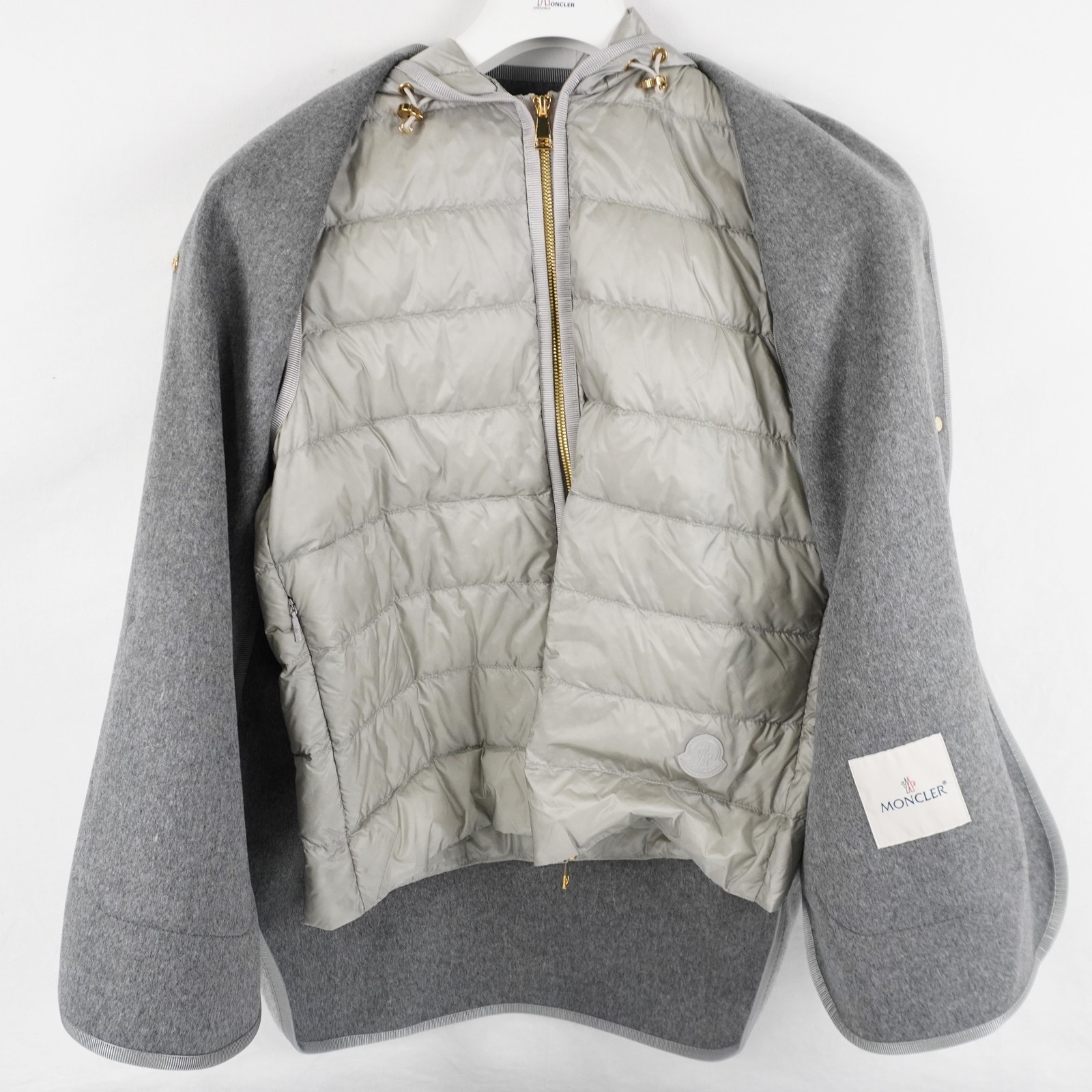 Moncler Reposse 3-In-1 Wool Blend Short Down Jacket In Gray Women’s Brand Size 0