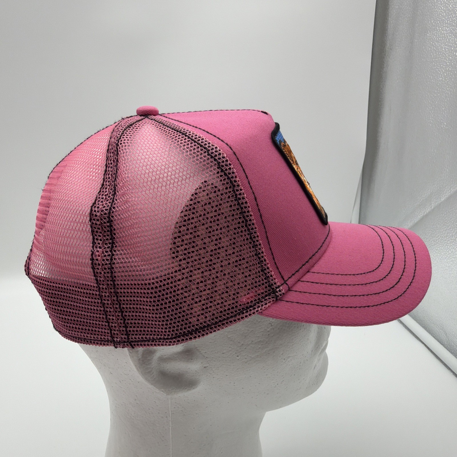 Goorin Bros Queen Lioness Trucker Hat Pink Pop Art Mesh Snapback Animal Farm Hat