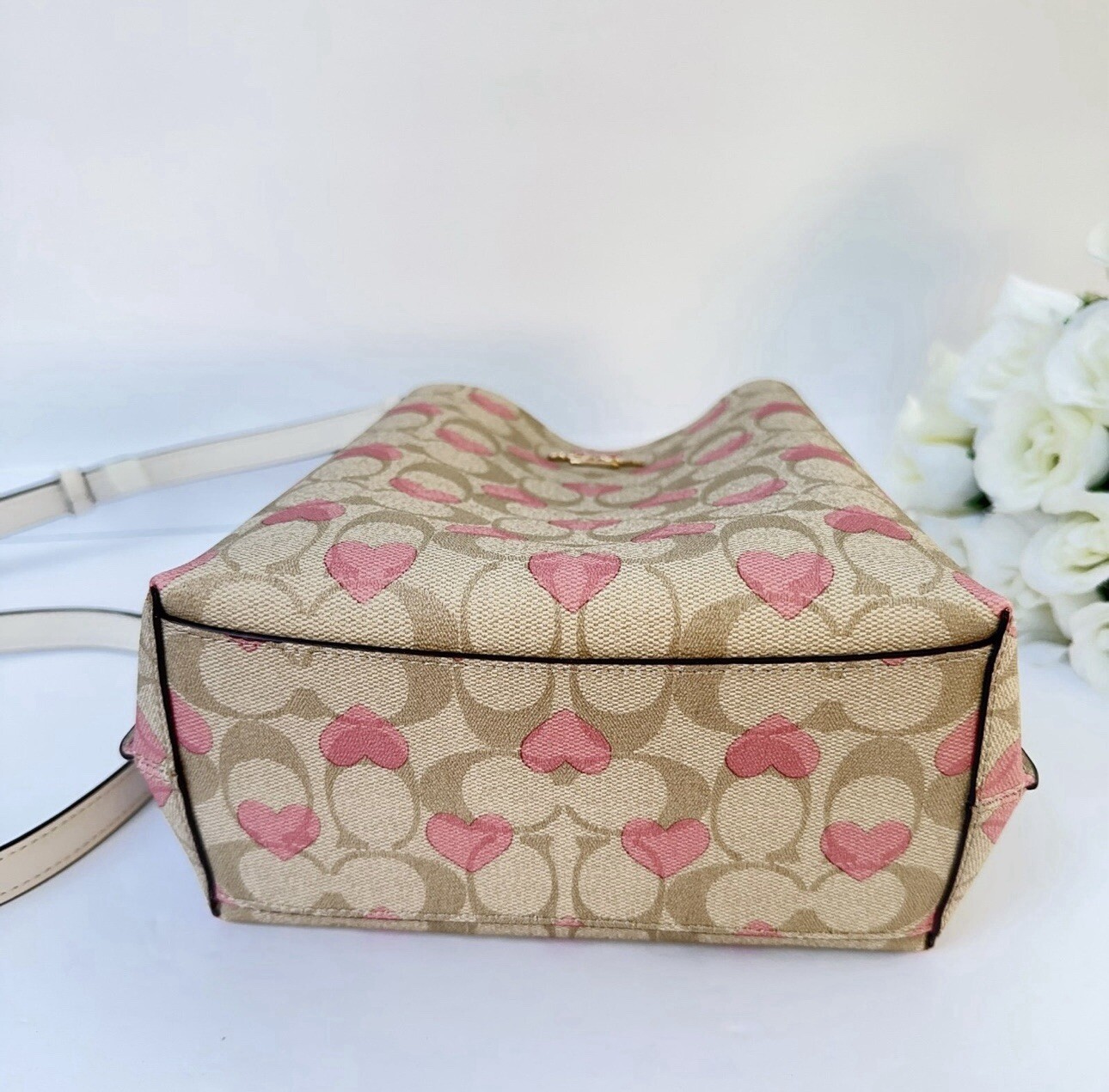NWT Coach Mini Jamie Camera Crossbody Bag With Heart Print For Valentine’s Day