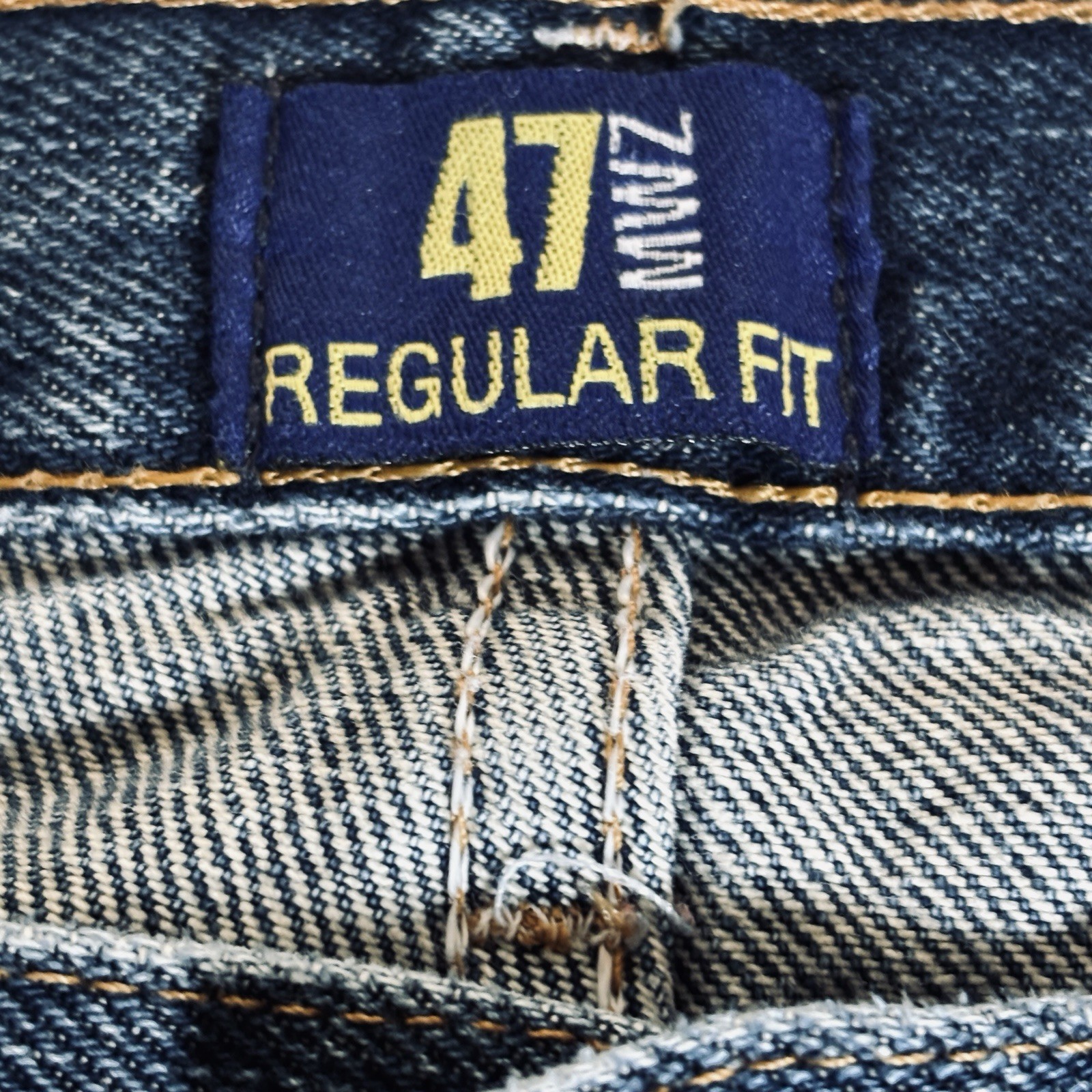Wrangler Men’s Size 38 x 30 Regular Fit Jean Straight Leg Med Wash 47 MWZ Model