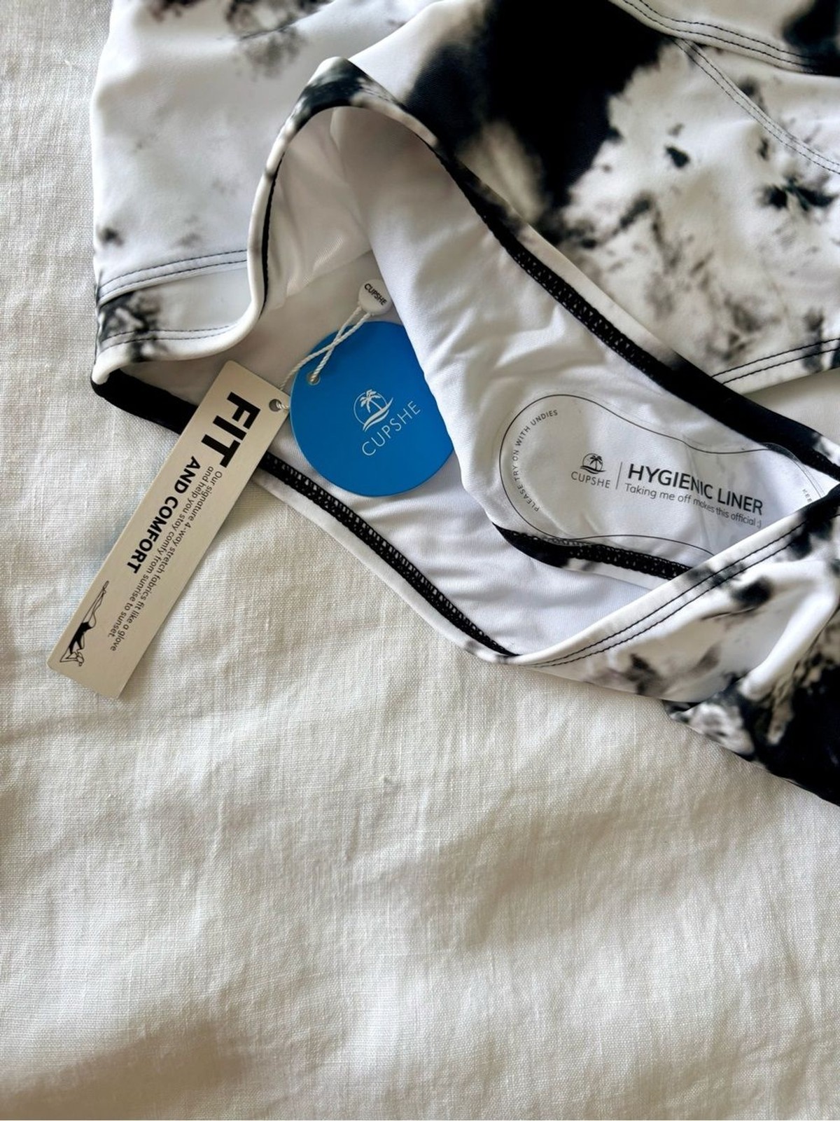 Cupshe Black & White Tie Dye High Waist Bikini Set Size Small NWT