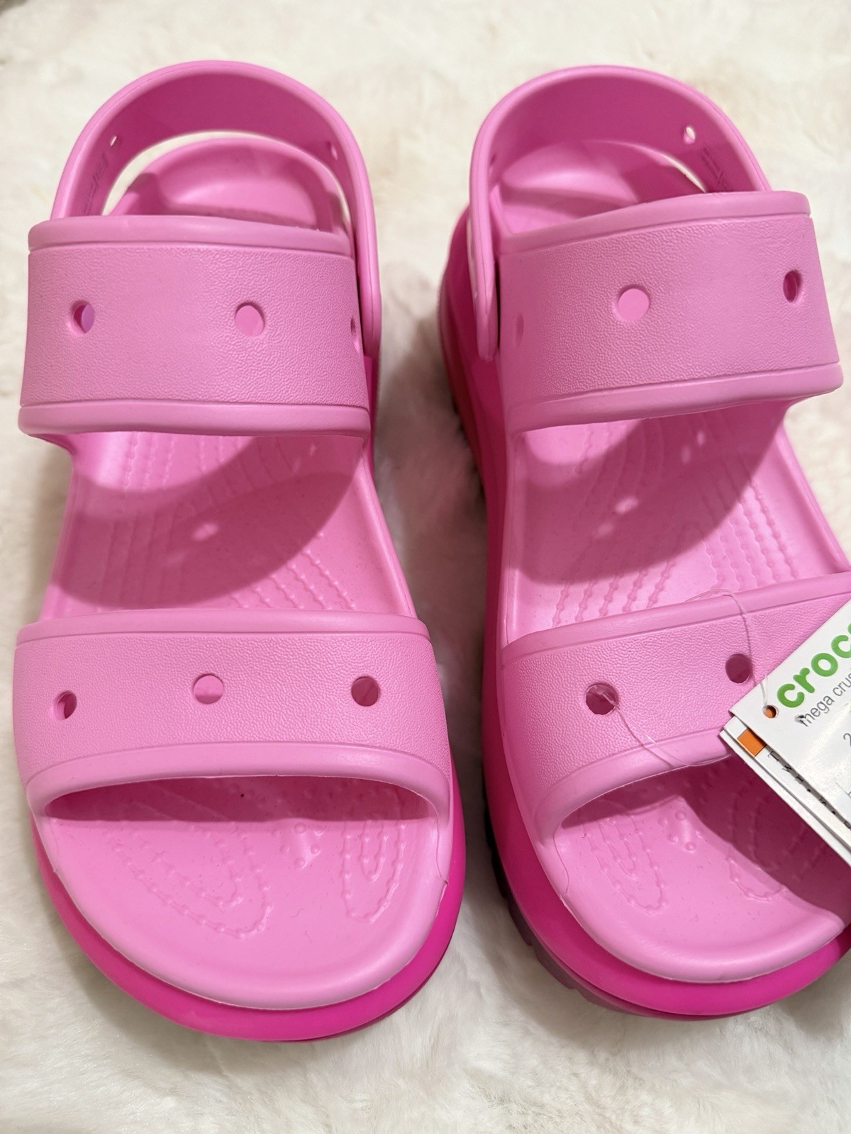 CROCS Classic Mega Crush Women 8 Hot Pink Shoes Fuchsia SANDALS NEW NWT