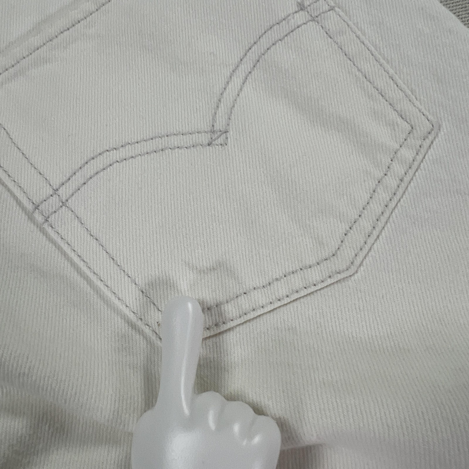Levi’s SilverTab 94 Baggy Jeans Womens 28×30 White High Rise Straight Distressed