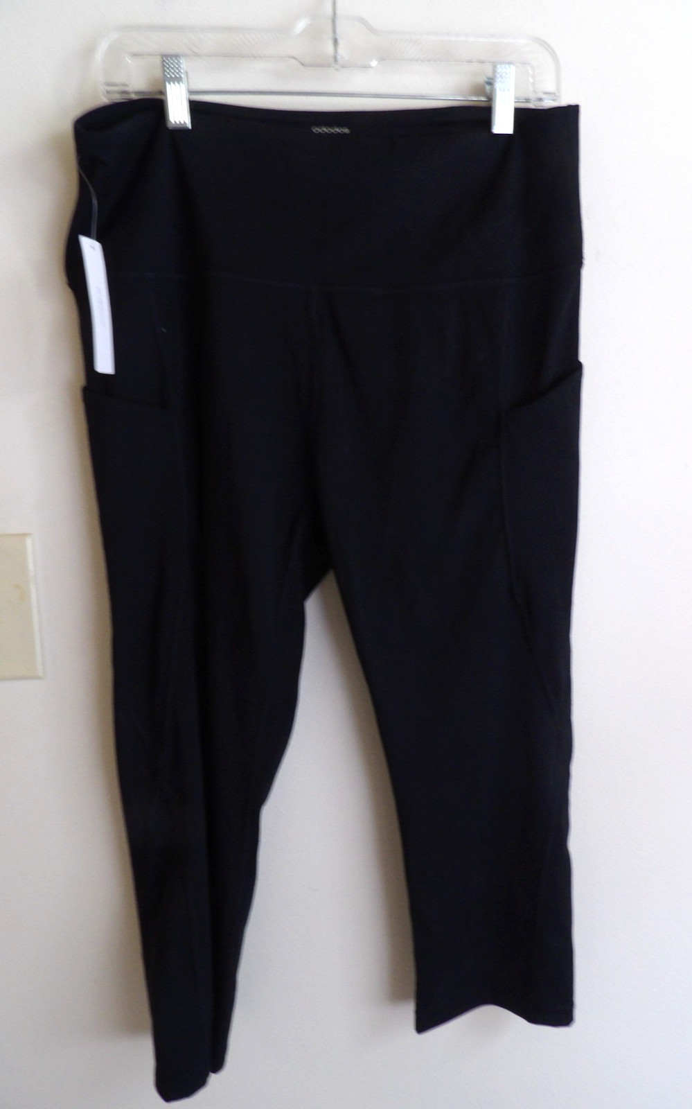 Ododos Women’s Leggings Cropped Yoga Pants Black Activewear 2XL NWT