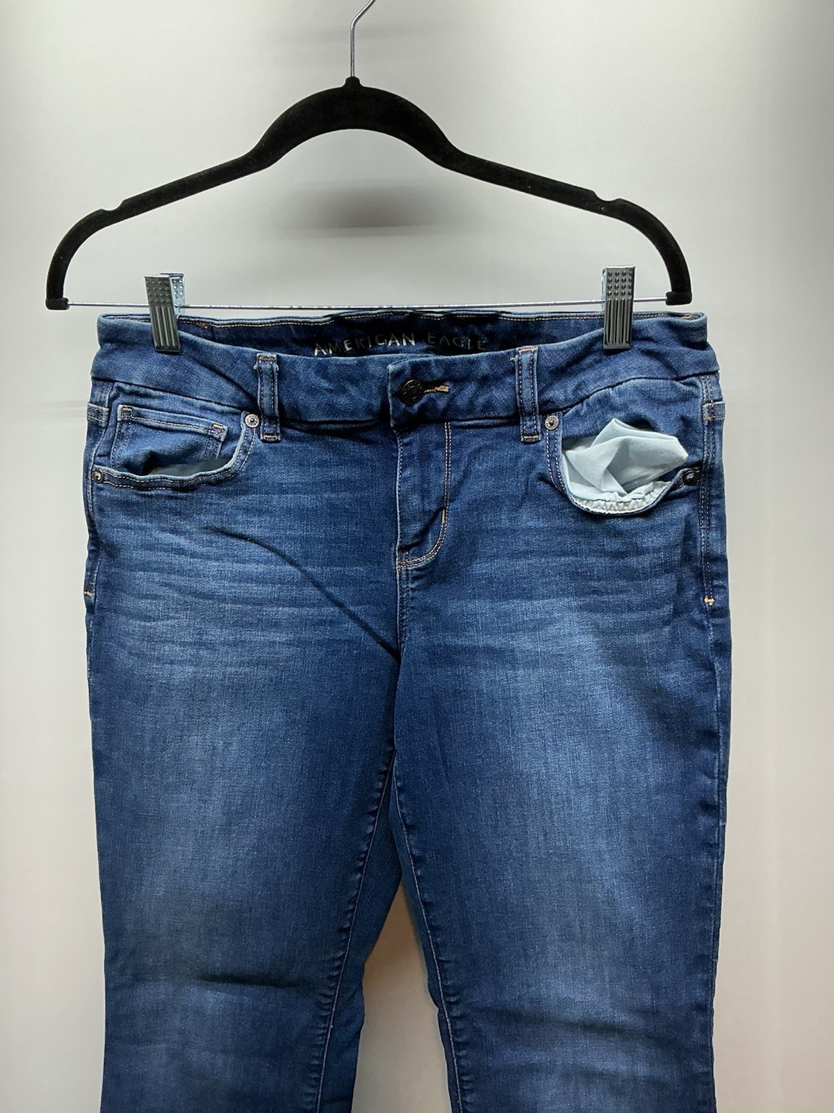 American Eagle Outfitters RN 54485 CA 03873 Women’s Straight Bule Jean Sz 10