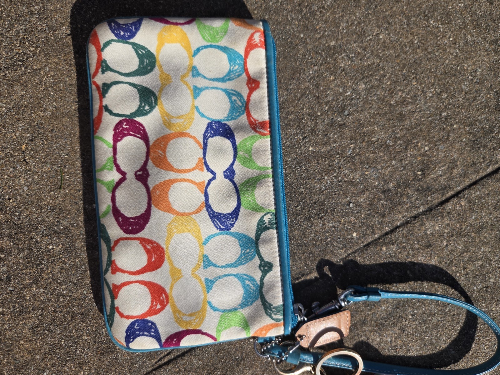 Vintage Y2K Coach Hampton Scribble Wristlet Teal Multicolor + Cherry Charm 🍒