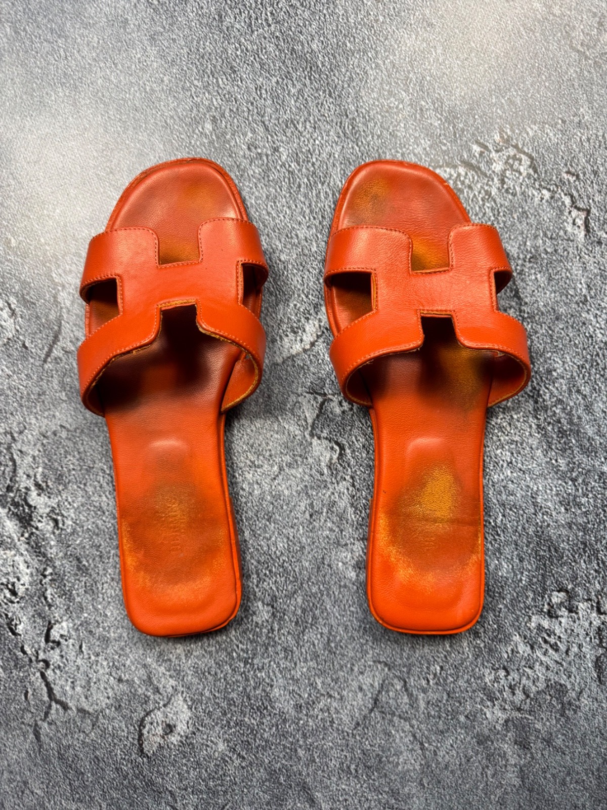 Hermès Oran Sandals Classic Orange Leather Mules Flats