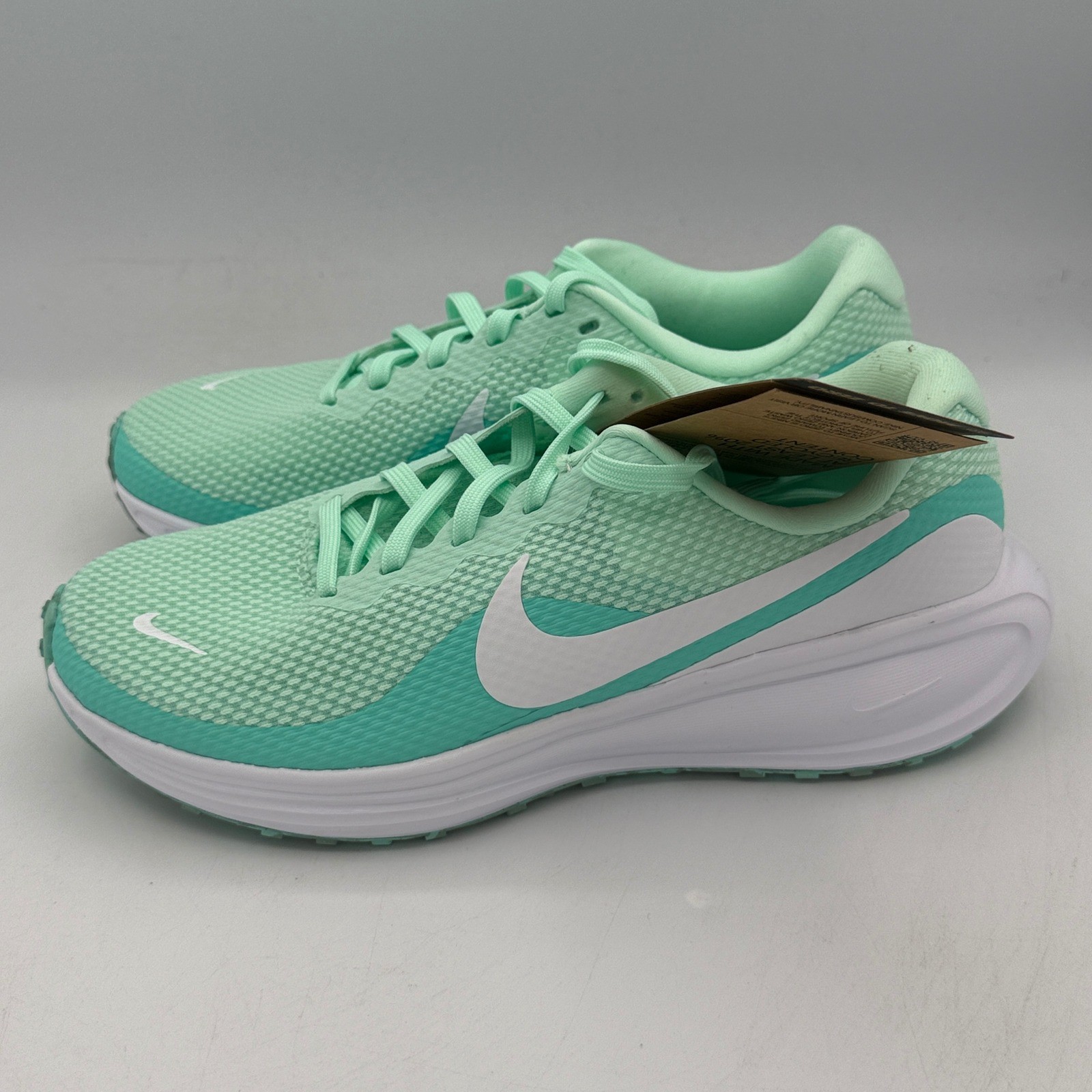 Nike Revolution 8 Women Shoes Size 6.5 Mint Foam Bleached Turq HJ8485-300