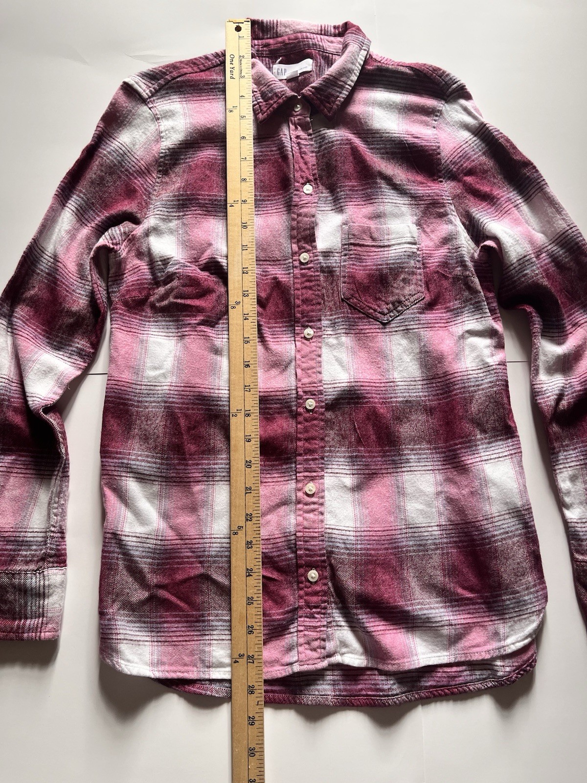 Gap: Women’s Boyfriend Fitted Red Plaid Flannel Shirt