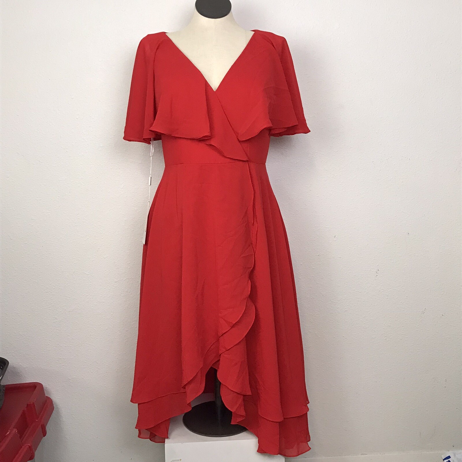JJS House Sleeveless Asymmetrical Dress Women’s Size 14 Color Red V-Neck Hi-Low