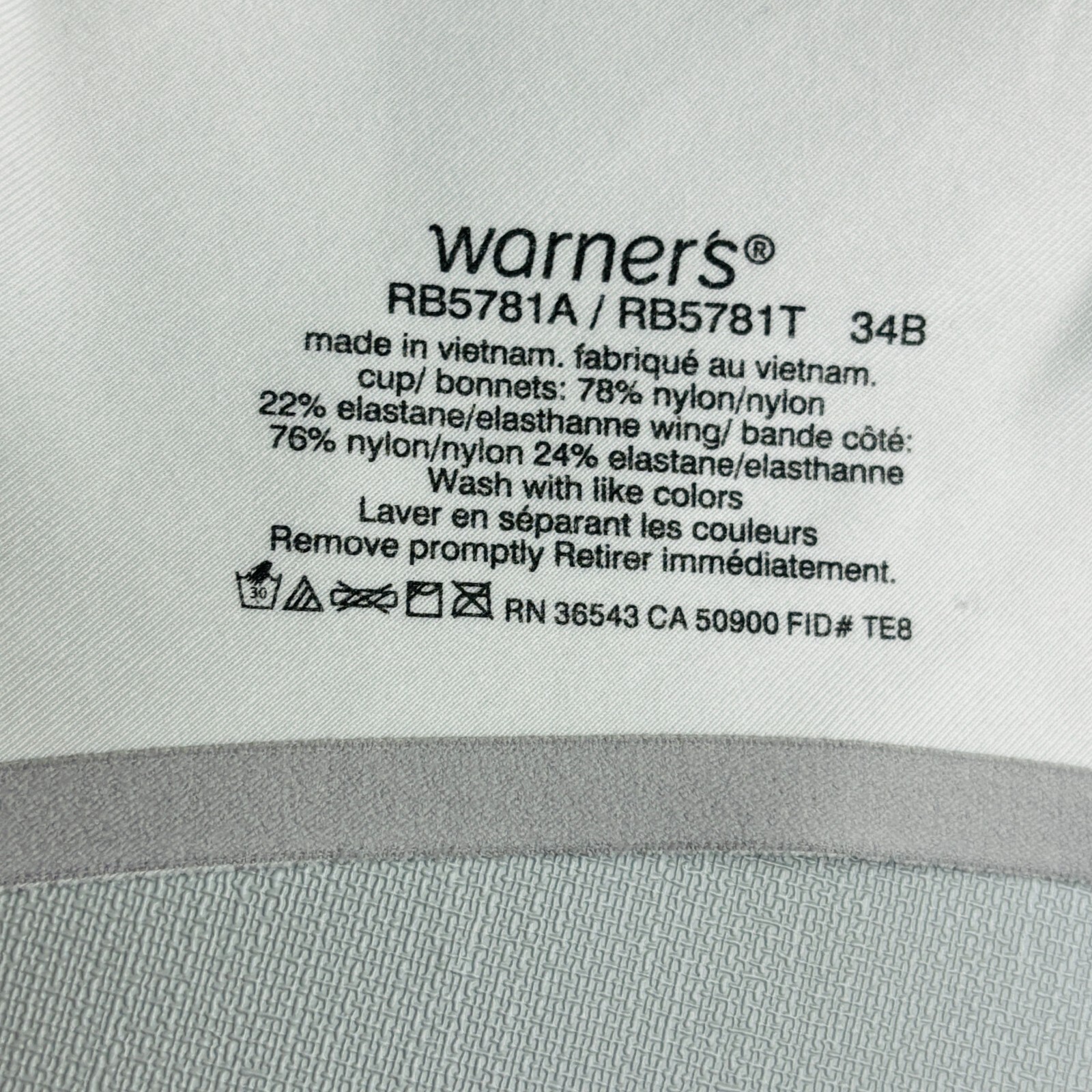Warners No Side Effects Bra 34B Underwire Satin Padded Back Smoothing 5781